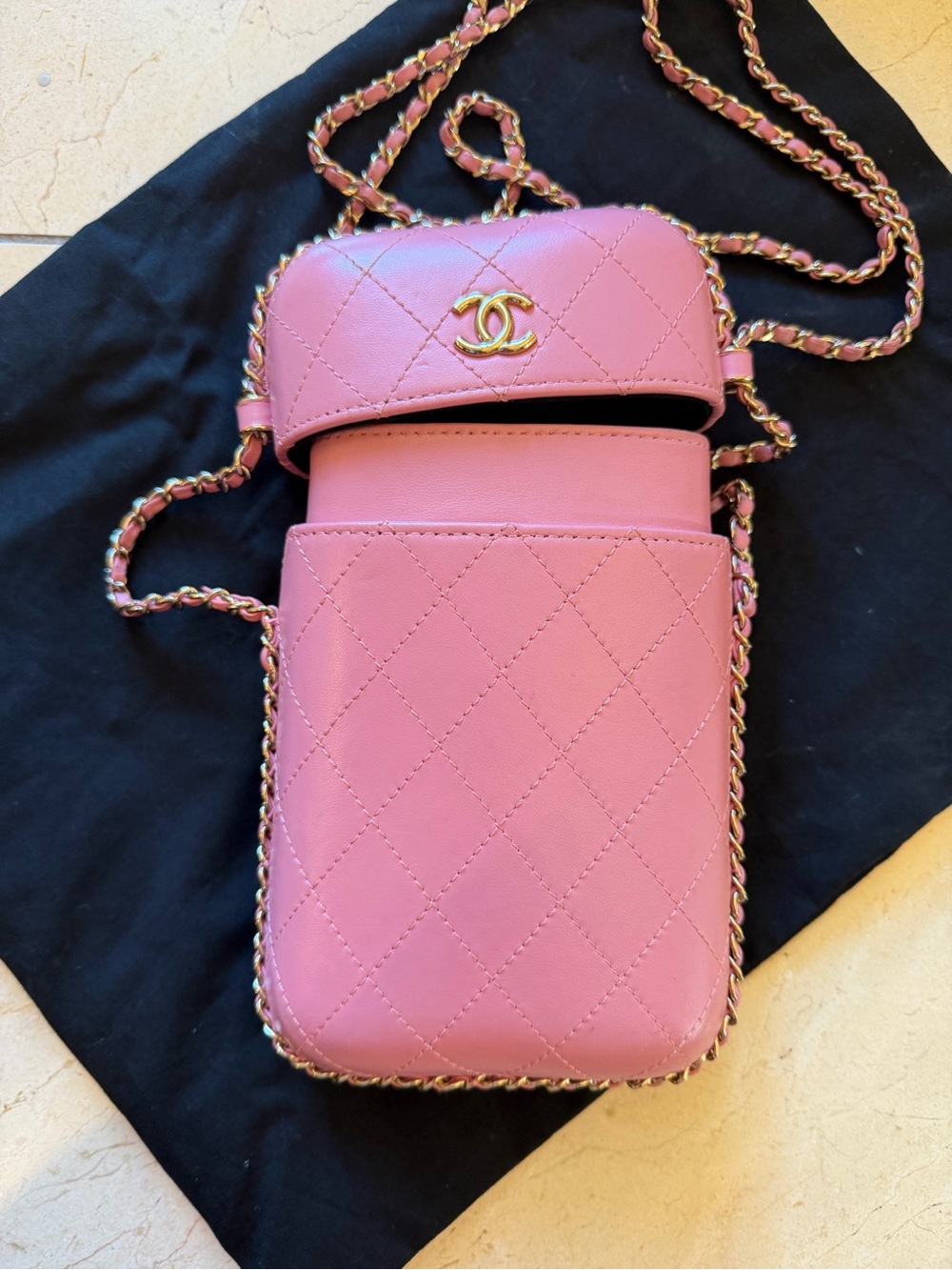 CHANEL Pink Quilted Leather Crossbody Phone Pouch with Gold CC